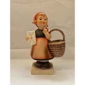 MI Hummel Meditation TMK 4 Goebel 1960’s 4.25” #13/2/0 W Germany Girl Basket